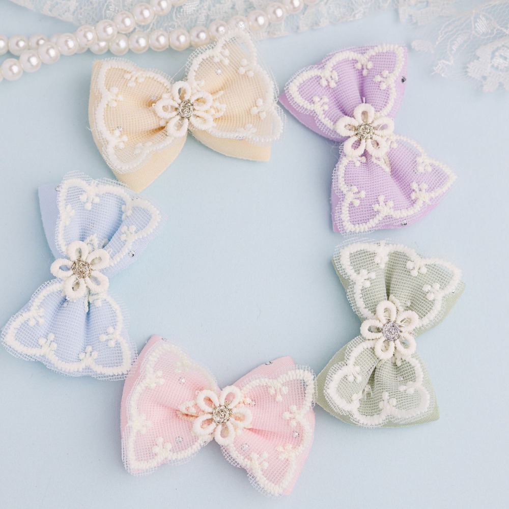 Sewing - 10 ชิ้น ผ้าตาข่ายลูกไม้รูปโบว์ ขนาด 5*3.5 ซม./1.97*1.38