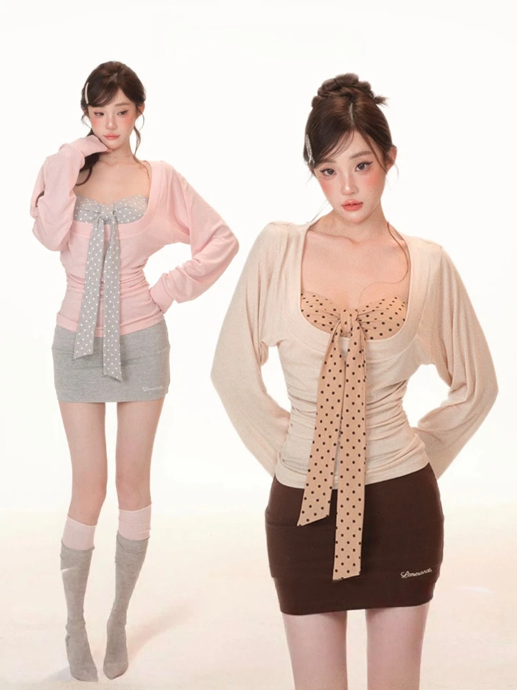 ชุดเซ็ตสองชิ้นสไตล์ Y2K: เสื้อ - Embroidery บทวิจารณ์และราคา