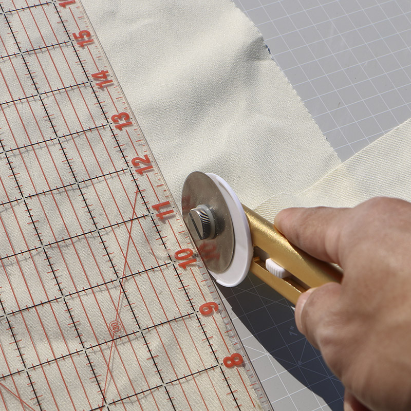 เครื่องตัดผ้าแบบหมุน 45 มม. พร - Rotary Cutter For Fabric 45Mm บทวิจารณ์และราคา